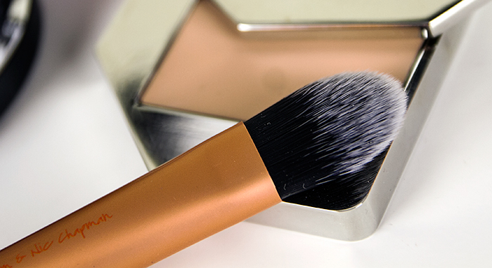 Real Techniques Essential Foundation Brush